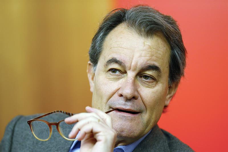 Mas afirma que una absolución en el juicio del 9N sería "un mensaje potente" a favor del diálogo Mas afirma que una absolución en el juicio del 9N sería "un mensaje potente" a favor del diálogo