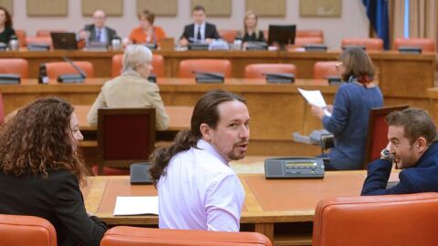 Pablo Iglesias en comparecencia del gobernador del Banco de Espa&ntilde;a, Luis Mar&iacute;a Linde, en la Comisi&oacute;n de Seguimiento y Evaluaci&oacute;n de los Acuerdos Pacto de Toledo