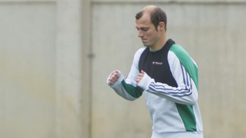Zozulya entrenando