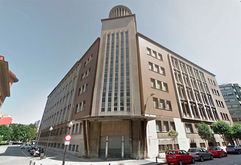 Pendientes de Prendes Pando y el Solarón Pendientes de Prendes Pando y el Solarón