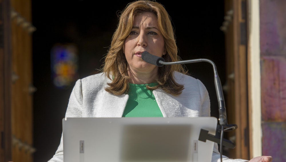 Tertulia: ¿Está recibiendo presiones Susana Díaz de dirigentes del PSOE andaluz? Tertulia: ¿Está recibiendo presiones Susana Díaz de dirigentes del PSOE andaluz?