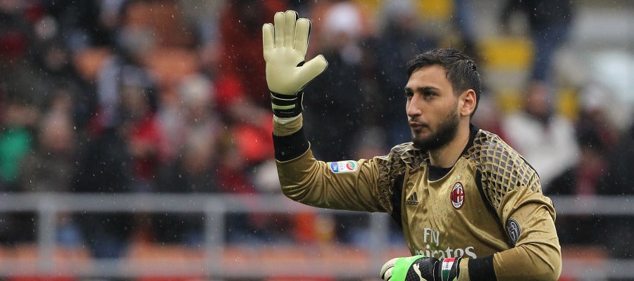Gianluigi Donnarumma, celebra 18 años Gianluigi Donnarumma, celebra 18 años