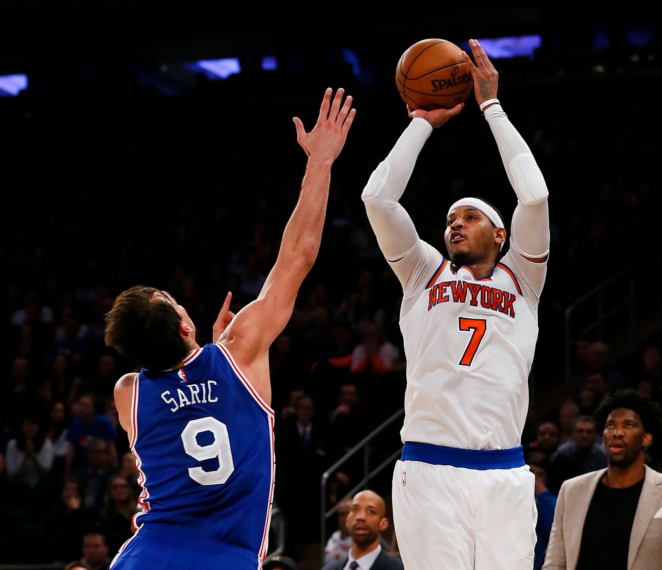 Willy Hernangómez derrota a Sergio Rodríguez gracias a una canasta sobre la bocina de Carmelo Anthony Willy Hernangómez derrota a Sergio Rodríguez gracias a una canasta sobre la bocina de Carmelo Anthony
