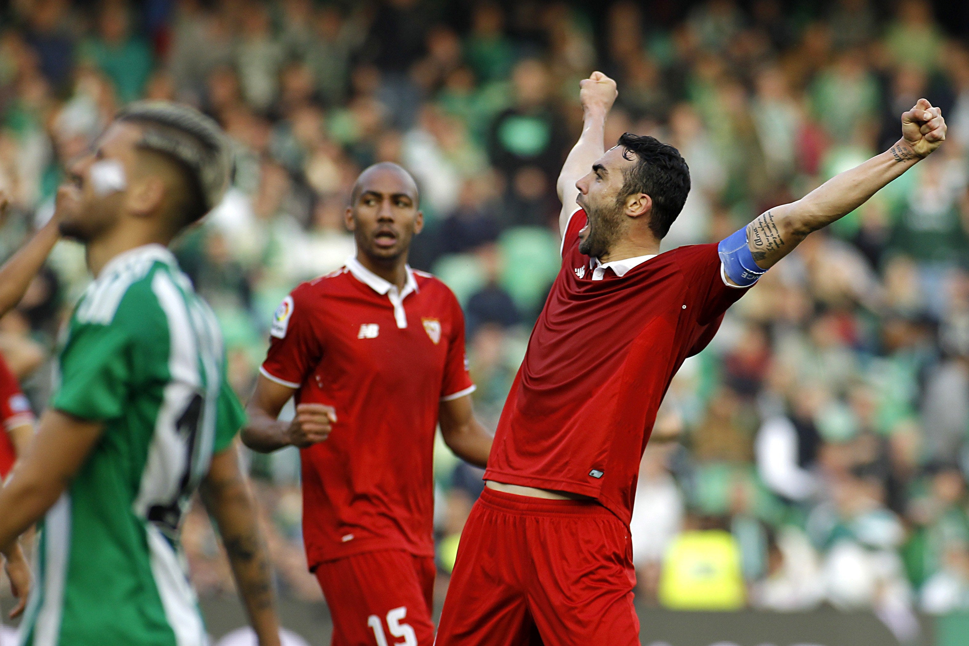 Vicente Iborra: "Nos ponía mucho la idea de jugar 11 contra 45.000 y por suerte ha salido bien" Vicente Iborra: "Nos ponía mucho la idea de jugar 11 contra 45.000 y por suerte ha salido bien"