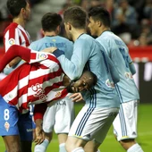 Traoré le mete la cabeza a Fontás Traoré le mete la cabeza a Fontás