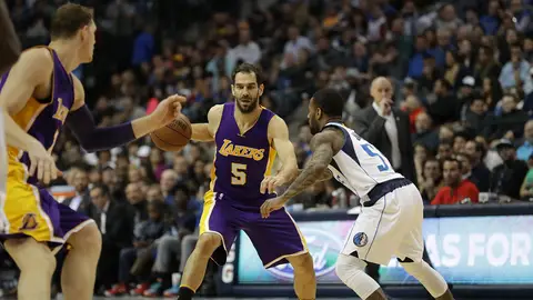 José Manuel Calderón, durante un partido con los Lakers José Manuel Calderón, durante un partido con los Lakers