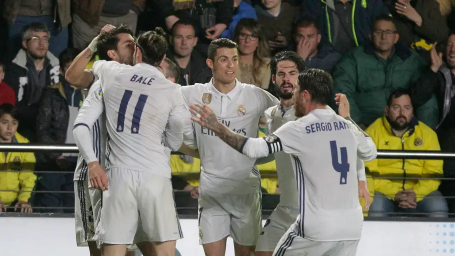 Los jugadores del Real Madrid celebran el gol de Morata contra el Villarreal Los jugadores del Real Madrid celebran el gol de Morata contra el Villarreal