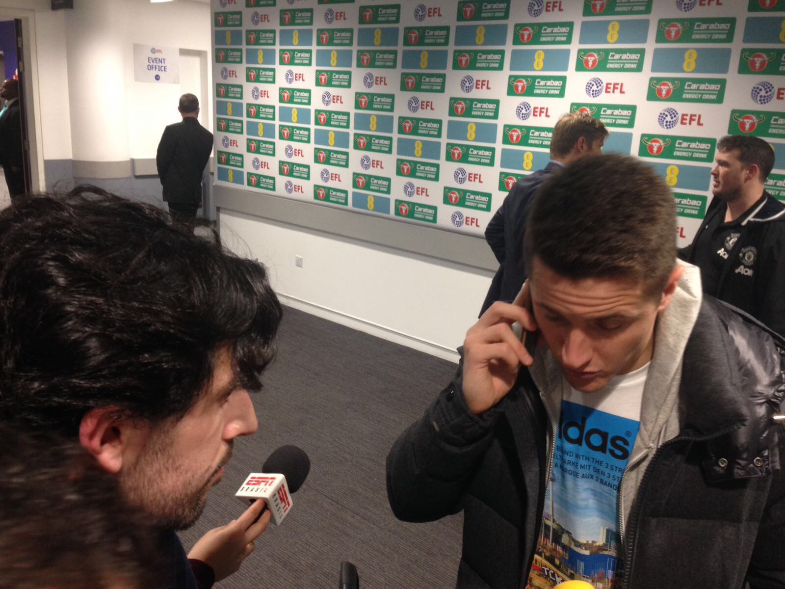 Ander Herrera: "Va a estar caro entrar en la Champions, pero es el objetivo" Ander Herrera: "Va a estar caro entrar en la Champions, pero es el objetivo"