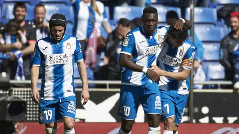 Los jugadores del Espanyol celebran el gol de Caicedo ante Osasuna Los jugadores del Espanyol celebran el gol de Caicedo ante Osasuna