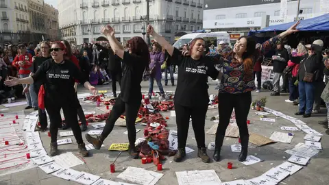 Desde hace casi tres semanas un grupo de mujeres en huelga de hambre acampa en la Puerta del Sol Desde hace casi tres semanas un grupo de mujeres en huelga de hambre acampa en la Puerta del Sol