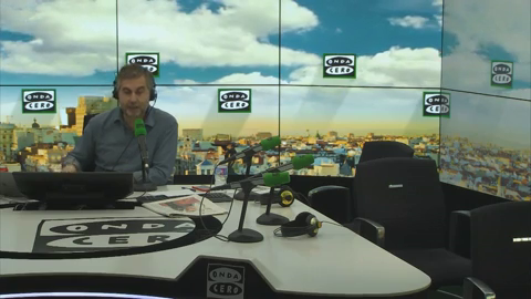 Monólogo de Alsina: "Susana Díaz está más cómoda con las protestas por Rajoy que con las de sus decisiones sanitarias" Monólogo de Alsina: "Susana Díaz está más cómoda con las protestas por Rajoy que con las de sus decisiones sanitarias"