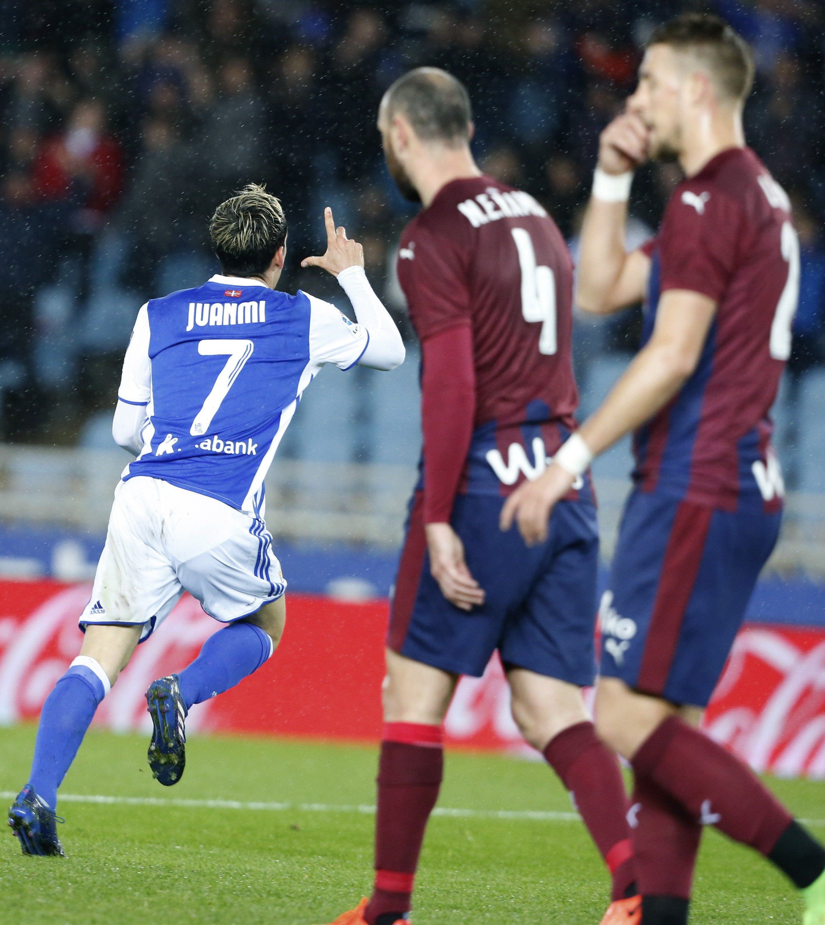 El Eibar empata en el último minuto ante la Real Sociedad El Eibar empata en el último minuto ante la Real Sociedad
