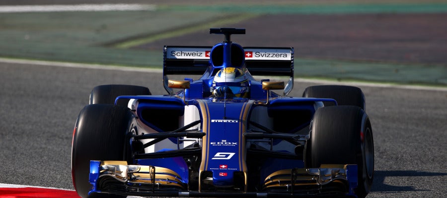 Marcus Ericsson rueda con su Sauber en Montmeló Marcus Ericsson rueda con su Sauber en Montmeló