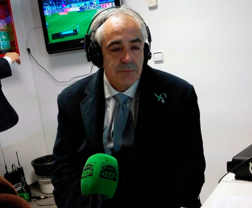 Paco Ráez: "Es una pena que Pablo no estuviera en La Rosaleda para ver lo que ha movido" Paco Ráez: "Es una pena que Pablo no estuviera en La Rosaleda para ver lo que ha movido"