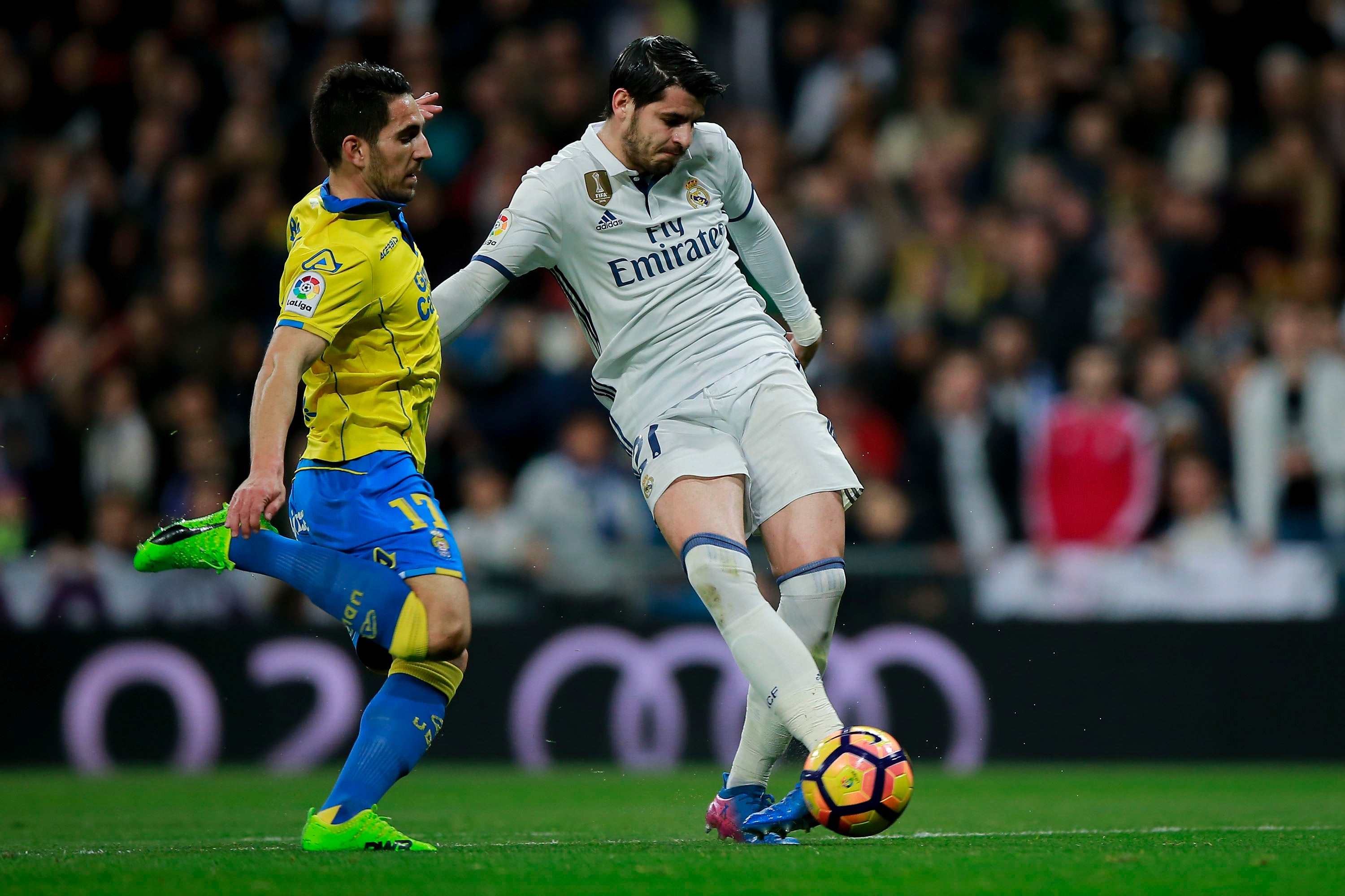 Real Madrid 3-3 Las Palmas. El Real Madrid logra un épico empate ante Las Palmas pero pierde el liderato Real Madrid 3-3 Las Palmas. El Real Madrid logra un épico empate ante Las Palmas pero pierde el liderato