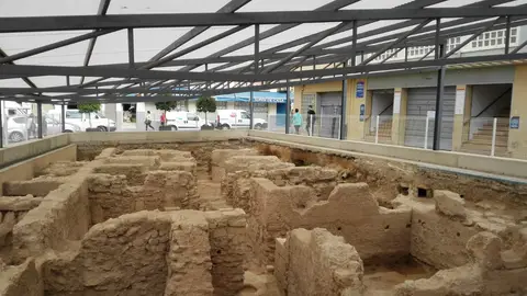 Restos de los baños árabes encontrados junto al Mercado Central de Elche. Restos arqueológicos