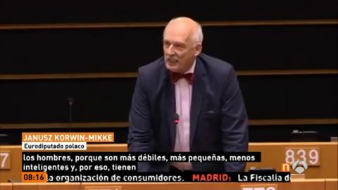 Frame 22.374444 de: Un eurodiputado polaco: "Las mujeres deben ganar menos que los hombres porque son m&aacute;s d&eacute;biles, m&aacute;s peque&ntilde;as y menos inteligentes"