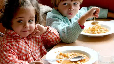 La Comunidad de Madrid crea una aplicación para asesorar a los comedores escolares La Comunidad de Madrid crea una aplicación para asesorar a los comedores escolares