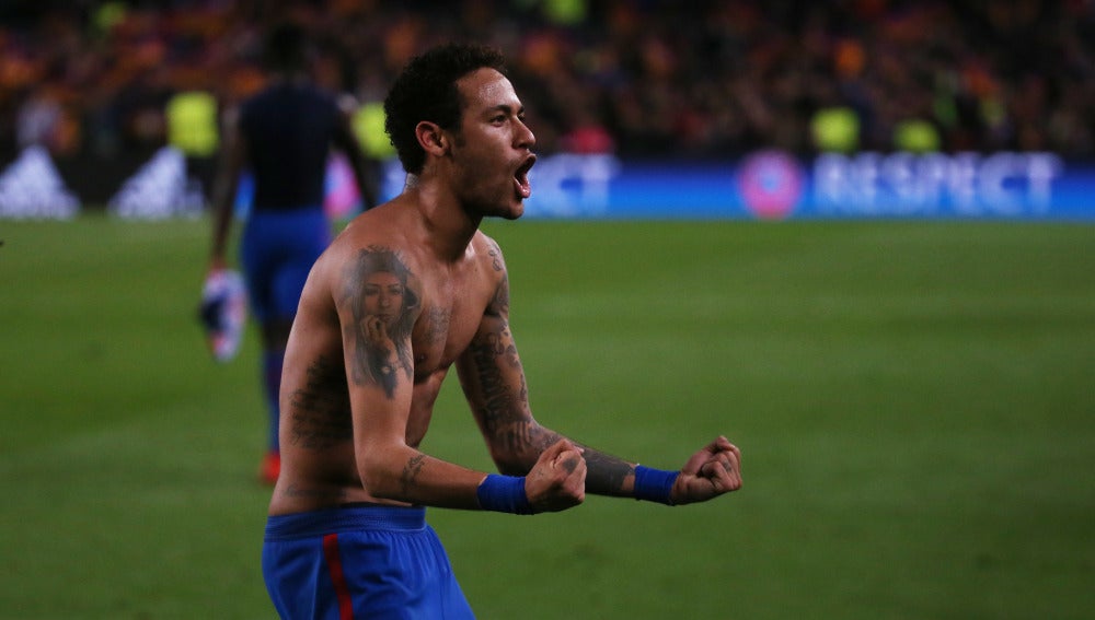 Neymar celebra el pase del Barcelona a cuartos de final 