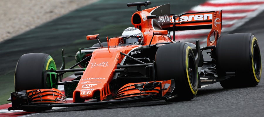 Fernando Alonso, en el trazado de Montmeló Fernando Alonso, en el trazado de Montmeló