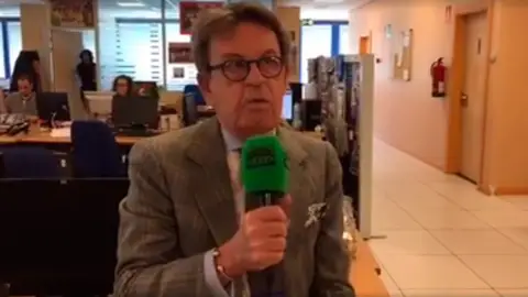 Josemi atiende a ondacero.es Josemi atiende a ondacero.es