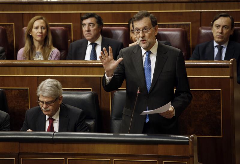 Rajoy sugiere que la investigación de la financiación del PP pueda ir al Senado Rajoy sugiere que la investigación de la financiación del PP pueda ir al Senado