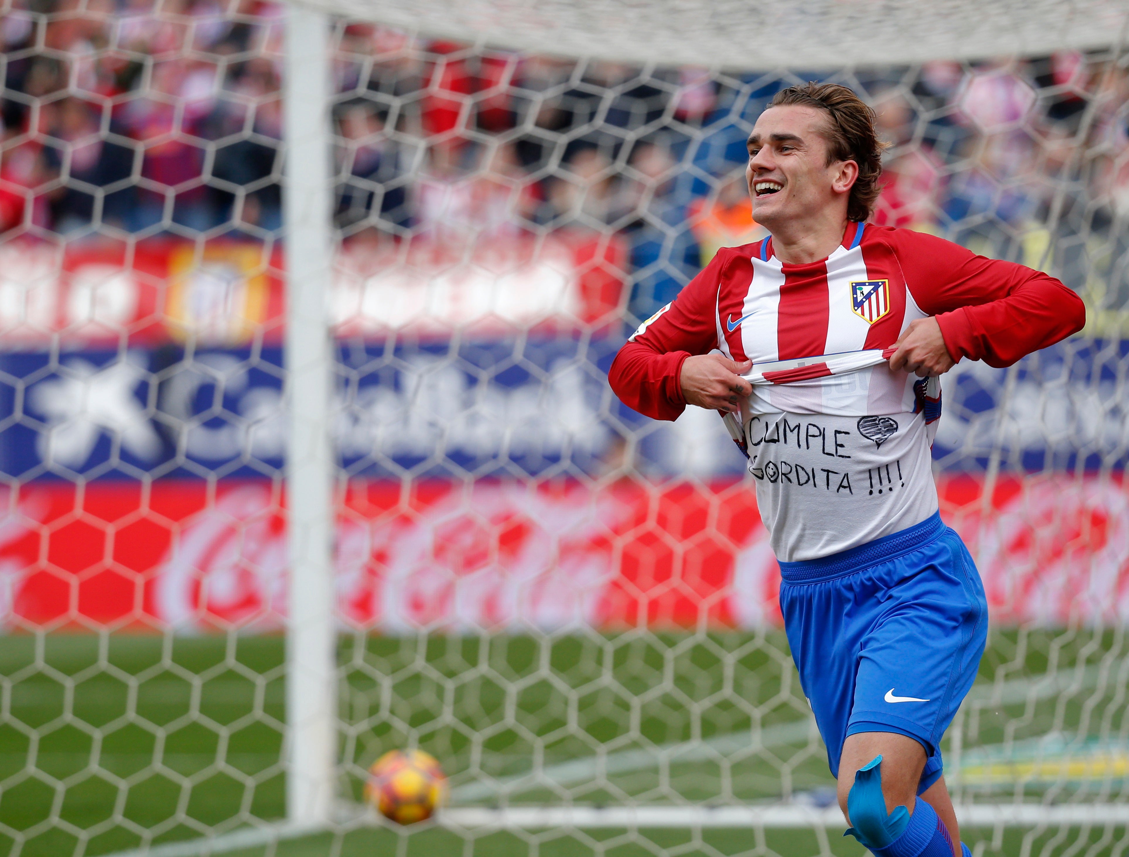 Competición sanciona a Griezmann y el francés estalla: "Preocúpate por otras cosas" Competición sanciona a Griezmann y el francés estalla: "Preocúpate por otras cosas"