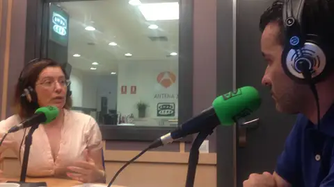 Oscar Martín entrevista a la responsable de museos del Cabildo de Tenerife en Tenerife en la Onda Oscar Martín entrevista a la responsable de museos del Cabildo de Tenerife en Tenerife en la Onda