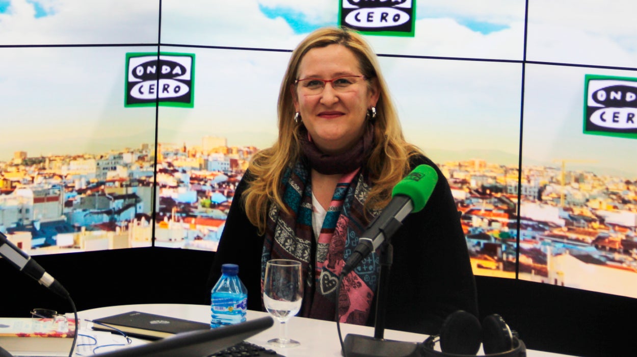 Luz Gabás nos cuenta la historia que hay detrás de su libro "Lejos de Luisiana" Luz Gabás nos cuenta la historia que hay detrás de su libro "Lejos de Luisiana"