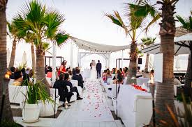 ¿Conoces las ventajas de casarse un viernes o un domingo? ¿Conoces las ventajas de casarse un viernes o un domingo?