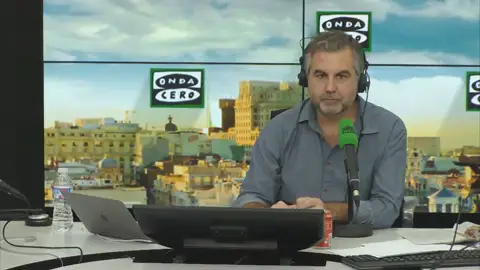 Frame 136.42 de: Monólogo de Alsina: "El señor Mas matiene en el reo Osácar confianza plena" Frame 136.42 de: Monólogo de Alsina: "El señor Mas matiene en el reo Osácar confianza plena"