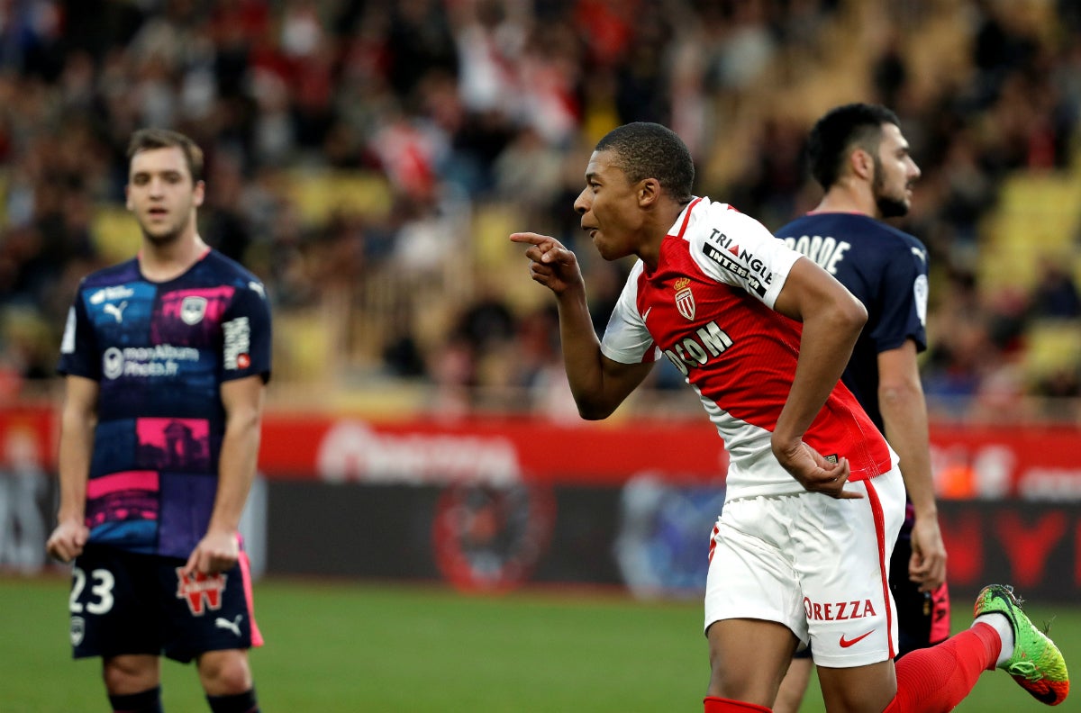 Mbappé elige al PSG, según 'Telefoot' Mbappé elige al PSG, según 'Telefoot'