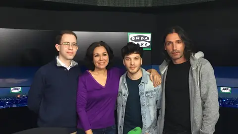 Blas Cantó, Rafa Méndez y Carlos Blanco con Isabel Gemio Blas Cantó, Rafa Méndez y Carlos Blanco con Isabel Gemio