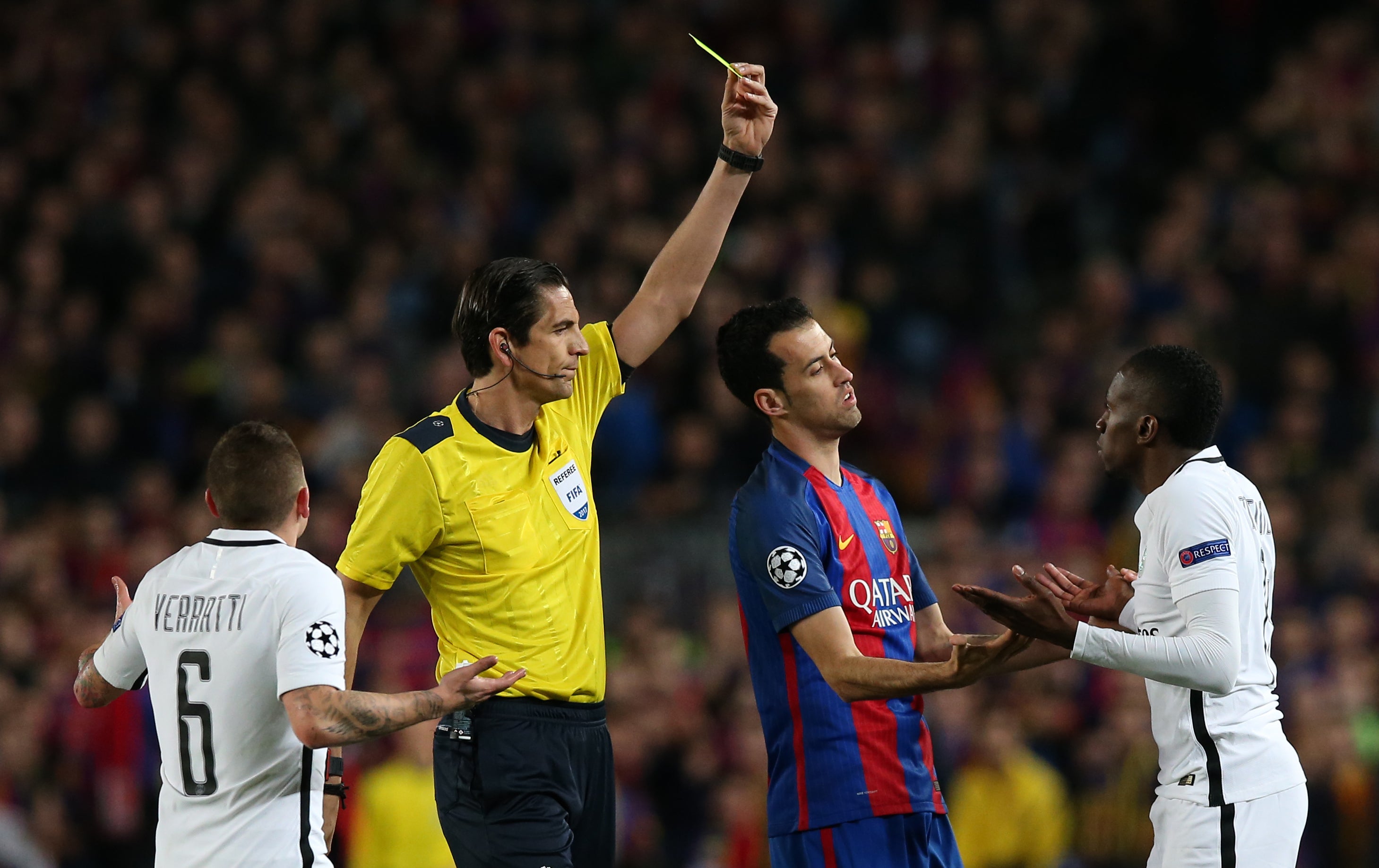 Una campaña en change.org pide que se repita el Barcelona - PSG por el arbitraje de Aytekin Una campaña en change.org pide que se repita el Barcelona - PSG por el arbitraje de Aytekin