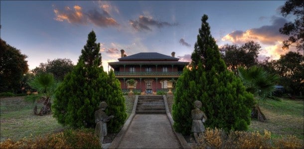 Ecos del Pasado: La Casa Embrujada de Monte Cristo Ecos del Pasado: La Casa Embrujada de Monte Cristo