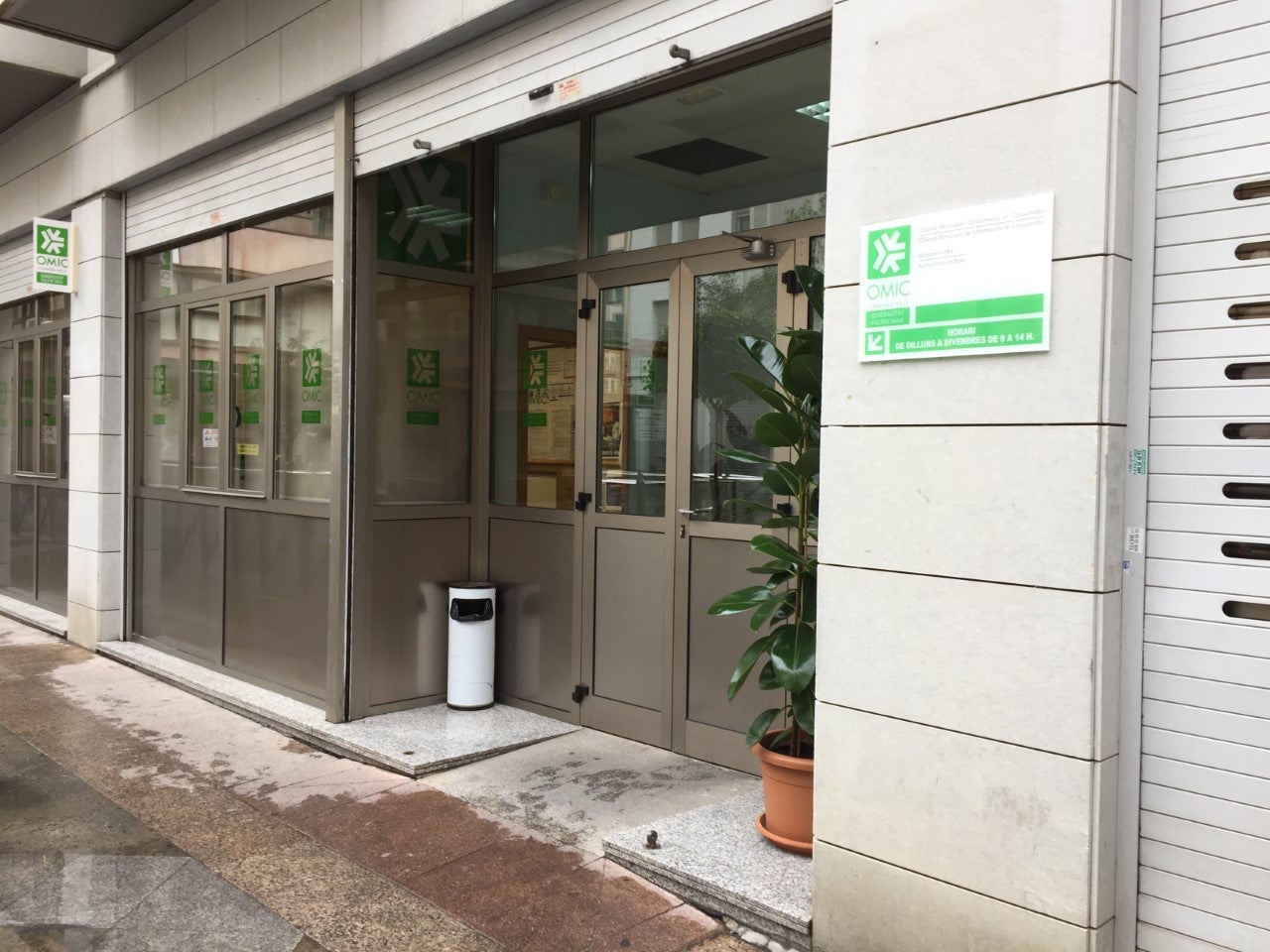 Ilicitanos por Elche denuncia que la nueva OMIC se ha abierto sin cumplir todos los requisitos de accesibilidad Ilicitanos por Elche denuncia que la nueva OMIC se ha abierto sin cumplir todos los requisitos de accesibilidad