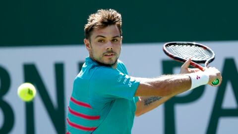 Pablo Carre&ntilde;o preparando un rev&eacute;s