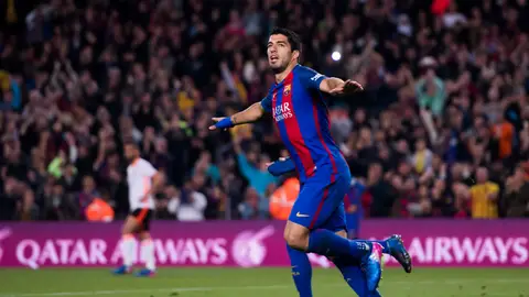 Luis Suárez celebra un gol Luis Suárez celebra un gol