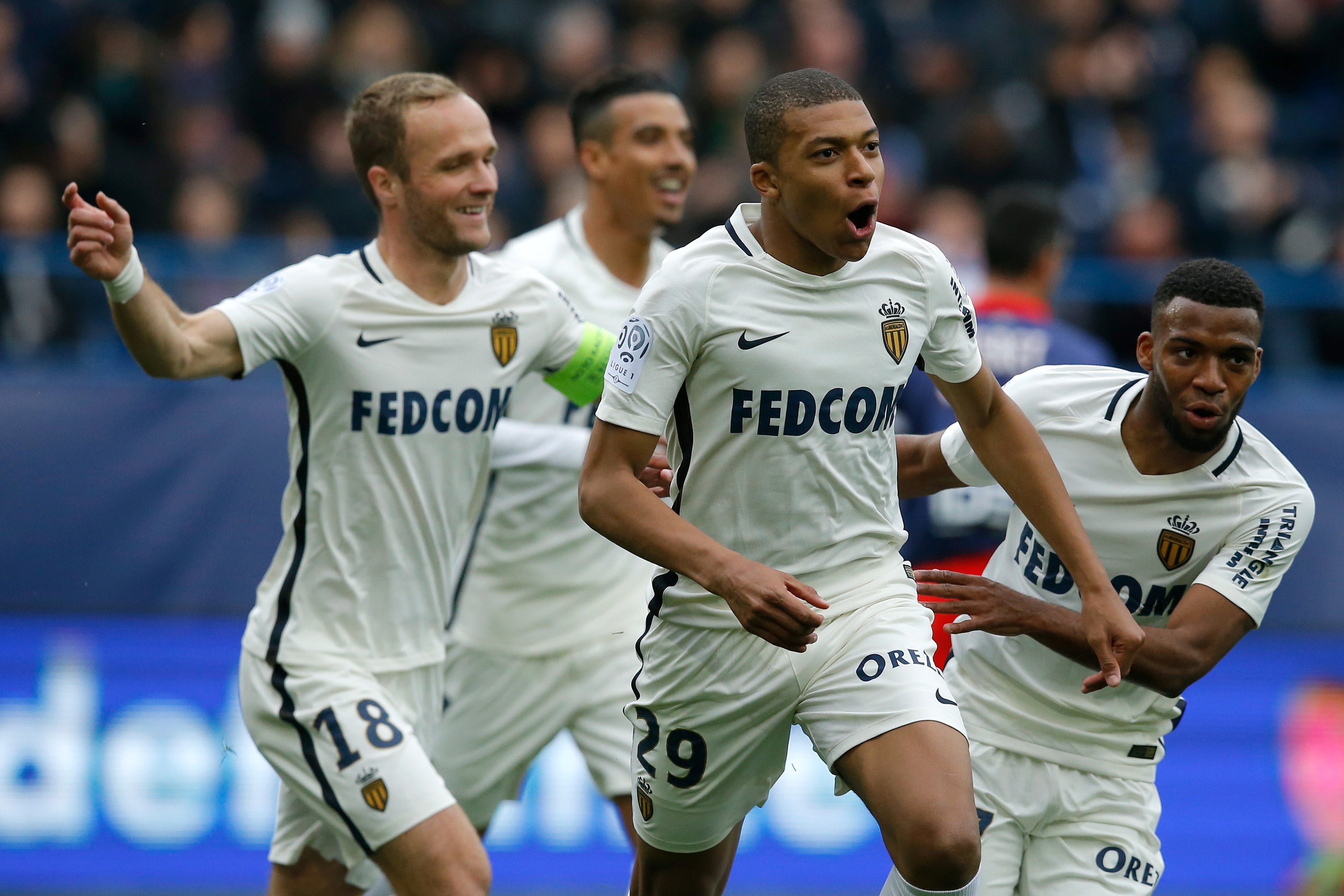 El Mónaco tasa a Mbappé en 180 millones de euros El Mónaco tasa a Mbappé en 180 millones de euros