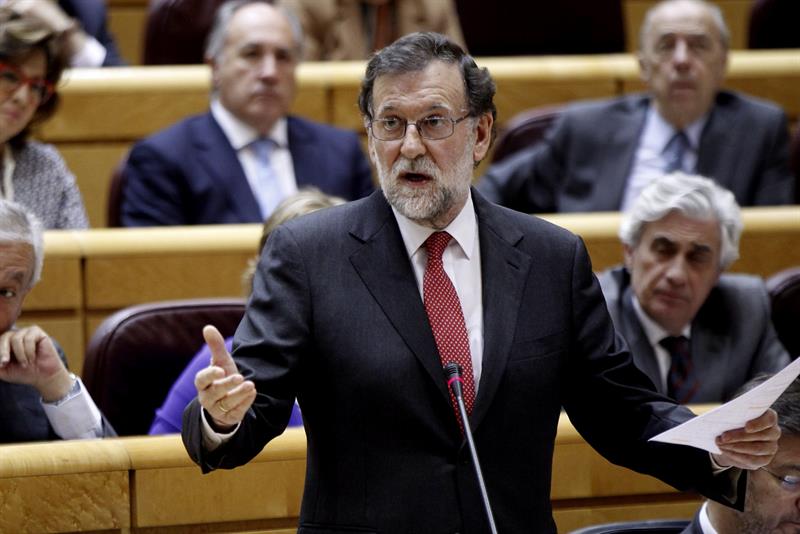 El Gobierno ultima apoyos con Ciudadanos, PNV, Coalición Canaria y Nueva Canarias para salvar las cuentas de 2017 El Gobierno ultima apoyos con Ciudadanos, PNV, Coalición Canaria y Nueva Canarias para salvar las cuentas de 2017