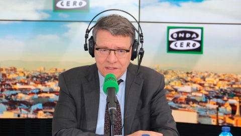 El exministro, Jordi Sevilla, durante una entrevista en Onda Cero