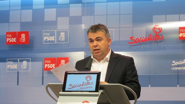 Santos Cerdán: “Veo con tristeza que el programa de Navarra Suma sea romper un gobierno o bloquear la estabilidad de un país” Santos Cerdán: “Veo con tristeza que el programa de Navarra Suma sea romper un gobierno o bloquear la estabilidad de un país”