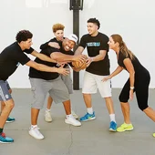La familia Ball, obsesionada con el baloncesto La familia Ball, obsesionada con el baloncesto