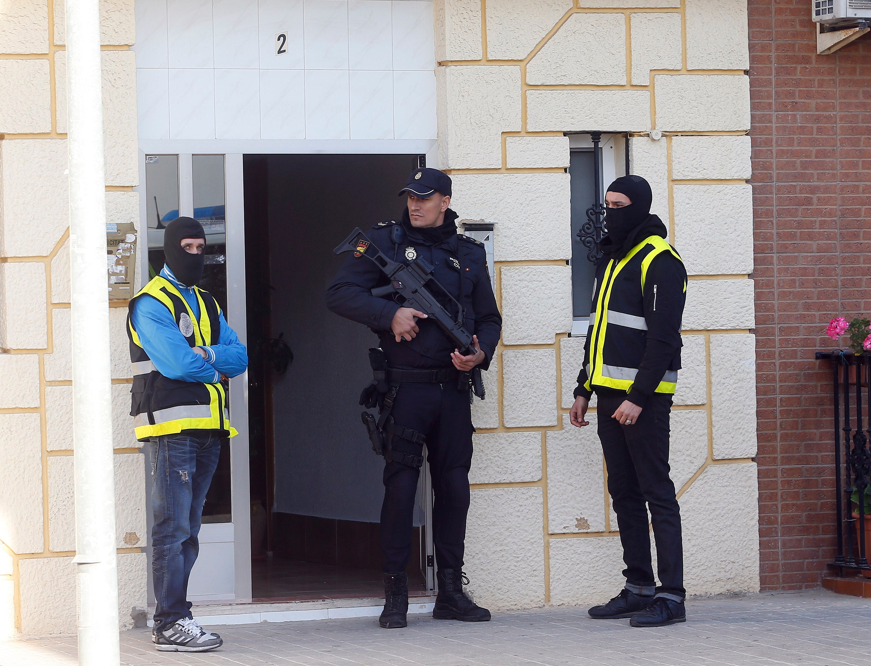 Detenido un joven de 20 años en Madrid por un delito de enaltecimiento del terrorismo yihadista en redes sociales Detenido un joven de 20 años en Madrid por un delito de enaltecimiento del terrorismo yihadista en redes sociales