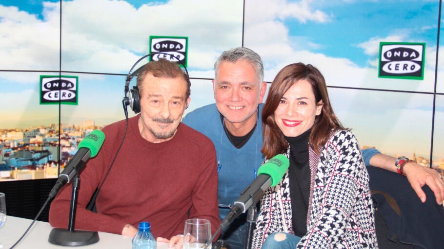 Juan Diego y Bego&ntilde;a Maestre durante una entrevista con Juan Ram&oacute;n Lucas