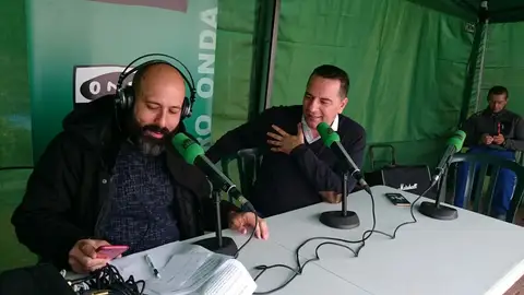 Sergio Miró y el alcalde Moya Hipólito Díaz Sergio Miró y el alcalde Moya Hipólito Díaz