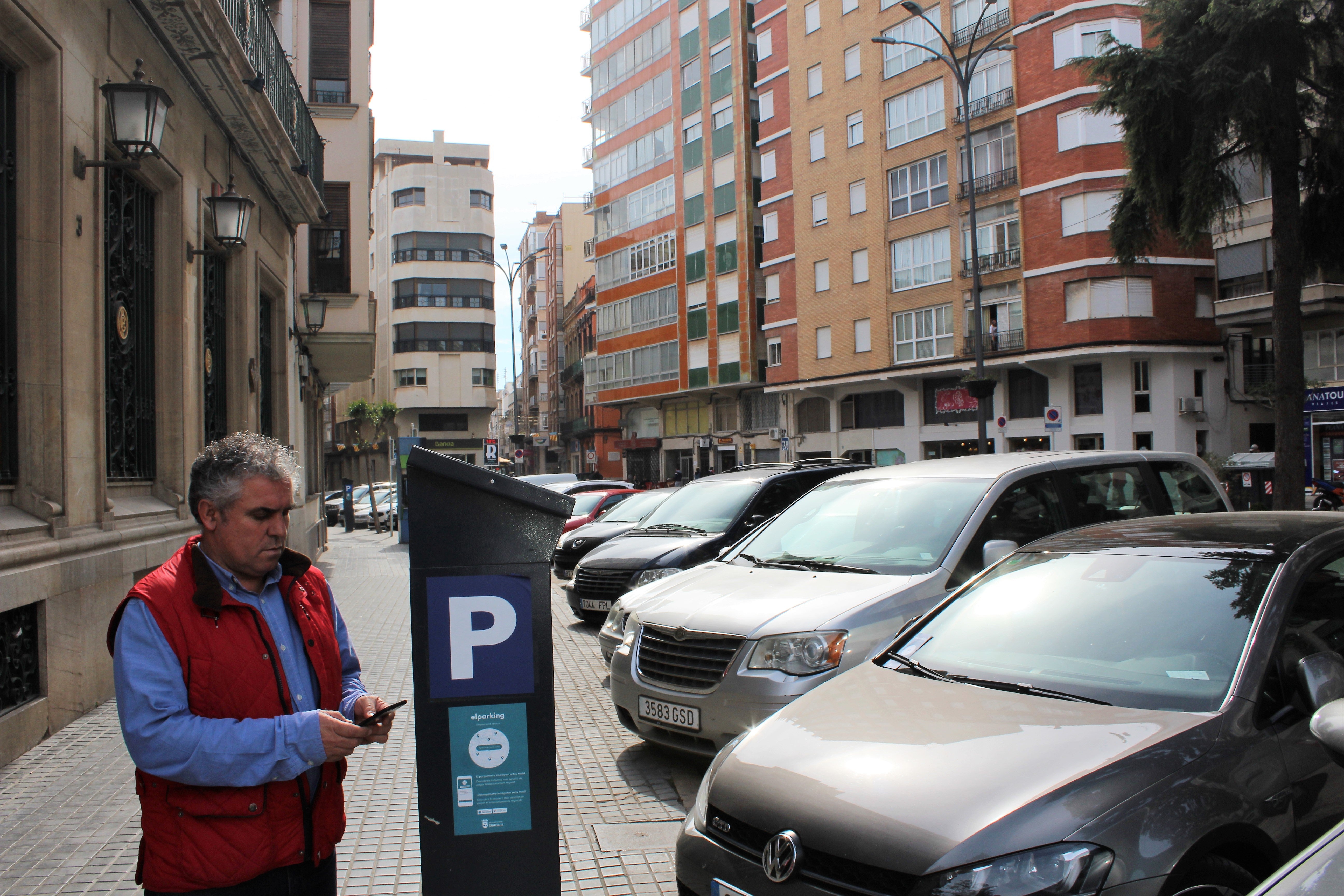 Borriana pone en marcha el pago de la zona ORA a través del móvil Borriana pone en marcha el pago de la zona ORA a través del móvil