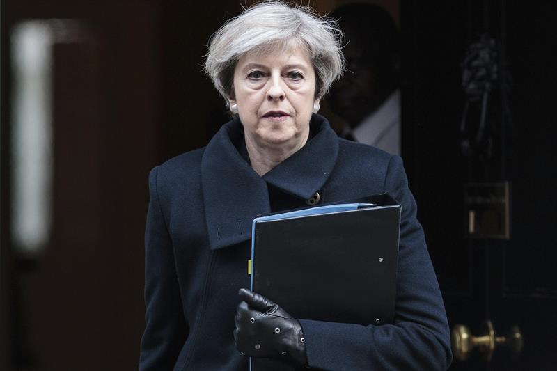 May dice que la Policía habría identificado al autor del ataque en Manchester May dice que la Policía habría identificado al autor del ataque en Manchester