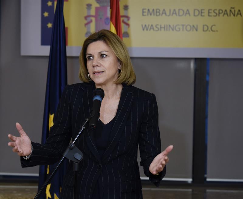 Cospedal: "Si no tenemos garantizada la seguridad, da igual tener garantizada la sanidad pública o el subsidio por desempleo" Cospedal: "Si no tenemos garantizada la seguridad, da igual tener garantizada la sanidad pública o el subsidio por desempleo"