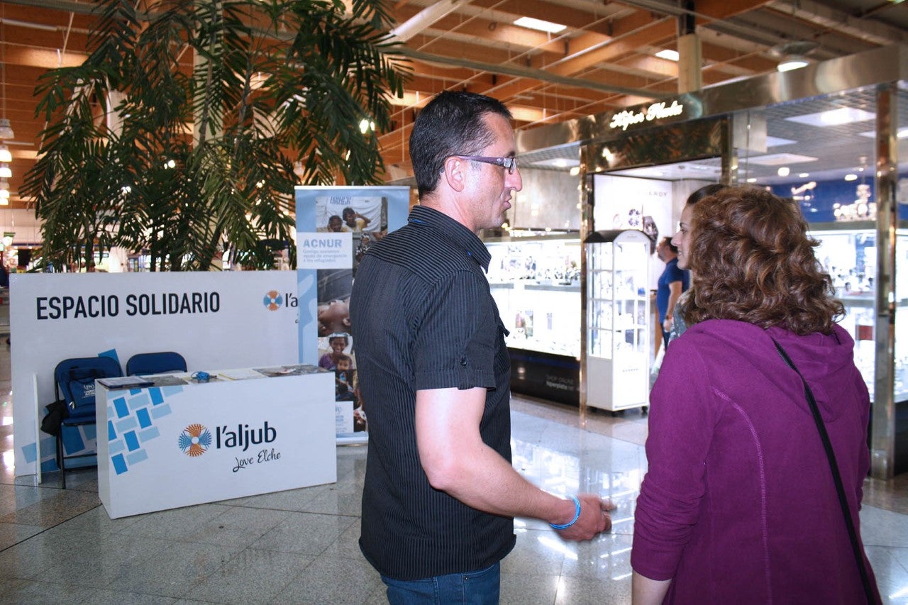 ACNUR informa en el CC L’Aljub sobre la situación de los refugiados ACNUR informa en el CC L’Aljub sobre la situación de los refugiados